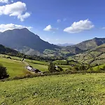 Lauseig Lourdios-Ichere