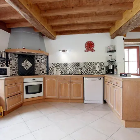 Holiday home Lauseig Lourdios-Ichere