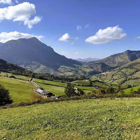 Lauseig Hébergement de vacances *